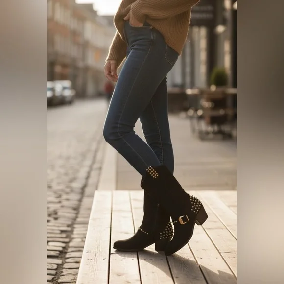 Betsey Johnson Yendell Black Suede Studded Western Boots Size 6 - Picture 15 of 16